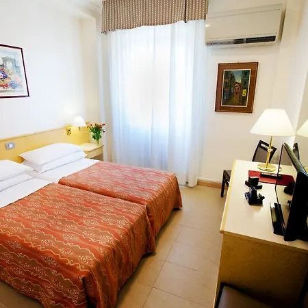 Dei Fiori Hotell 3*